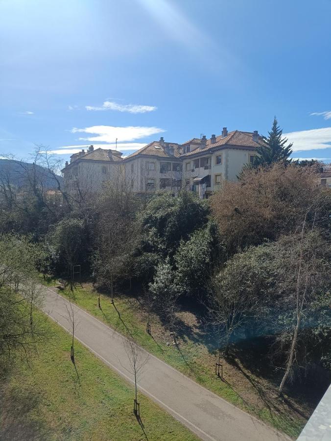 Villaro * Cartes