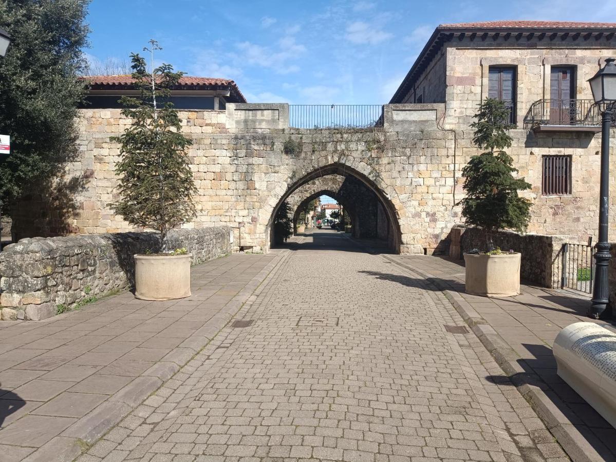 Villaro *